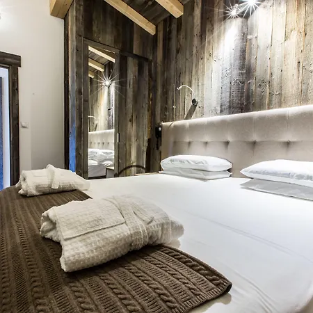 Hotel Crychar 4*