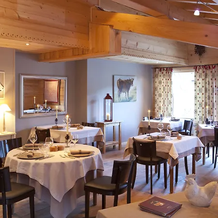 Crychar Hotel 4*