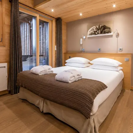 מלון Hotel Spa Crychar - Authentic Hotels Collection 4*