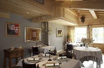 Crychar Hotel 4*